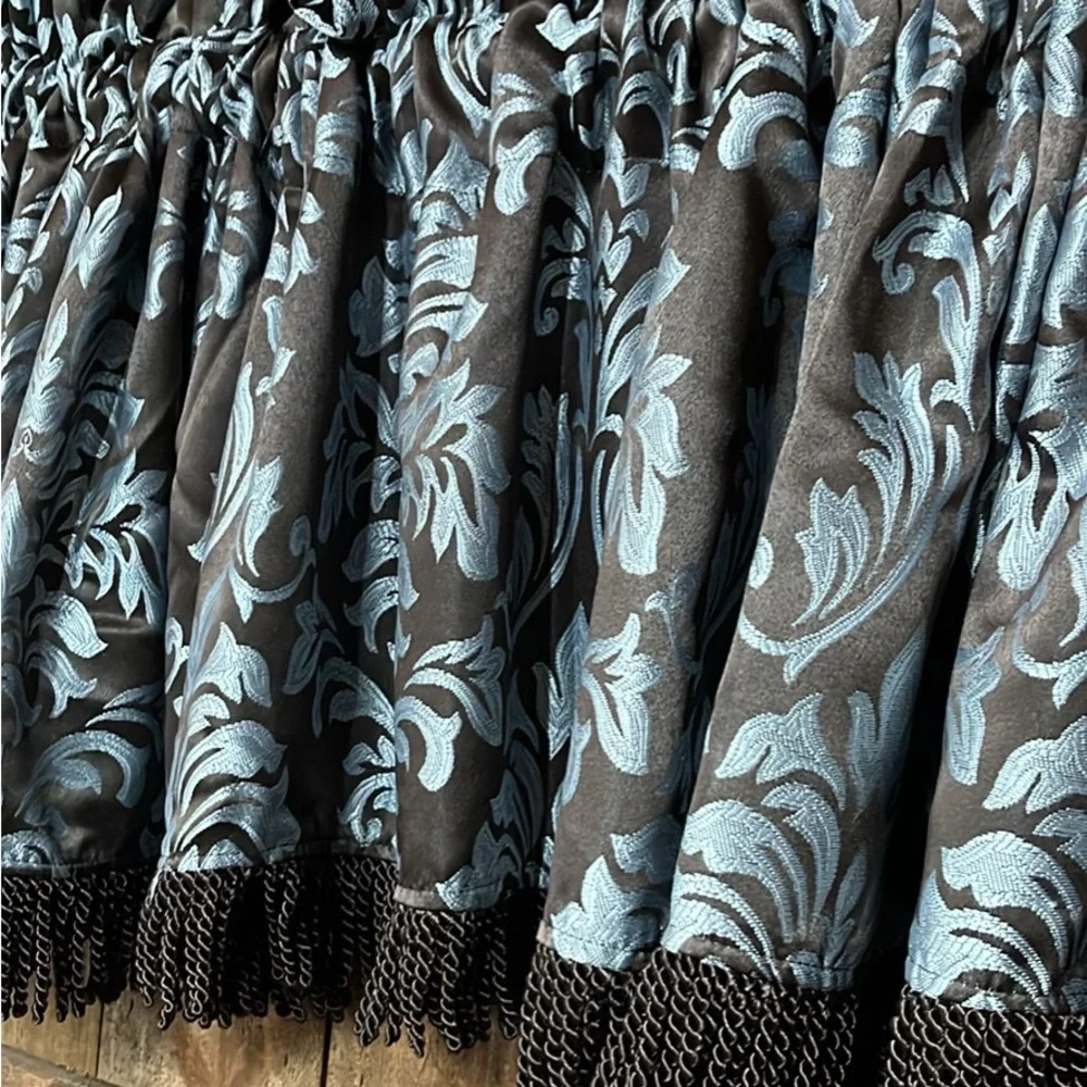 Domestications valances 19”